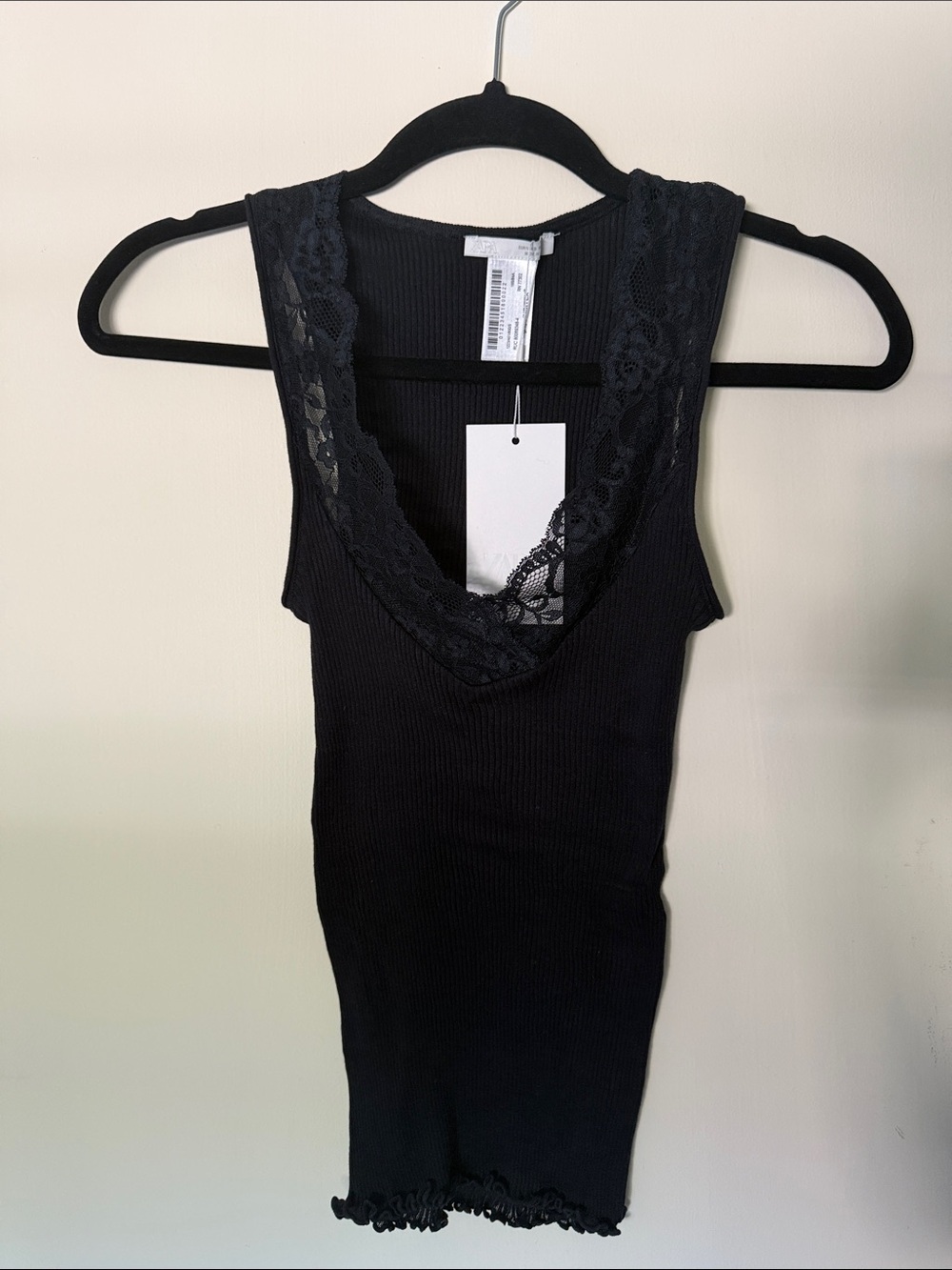🆕 Zara Ribbed Lace Tank Top - Picture 2 of 3